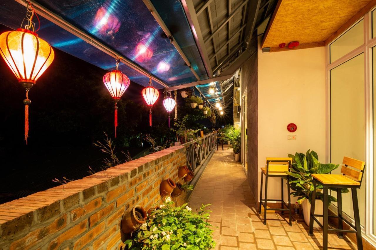 An Thai Homestay And Bar Ніньбінь Екстер'єр фото